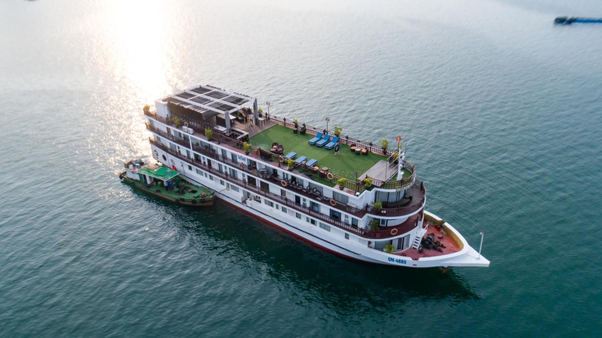Отель Amanda Luxury Cruise Халонг Экстерьер фото
